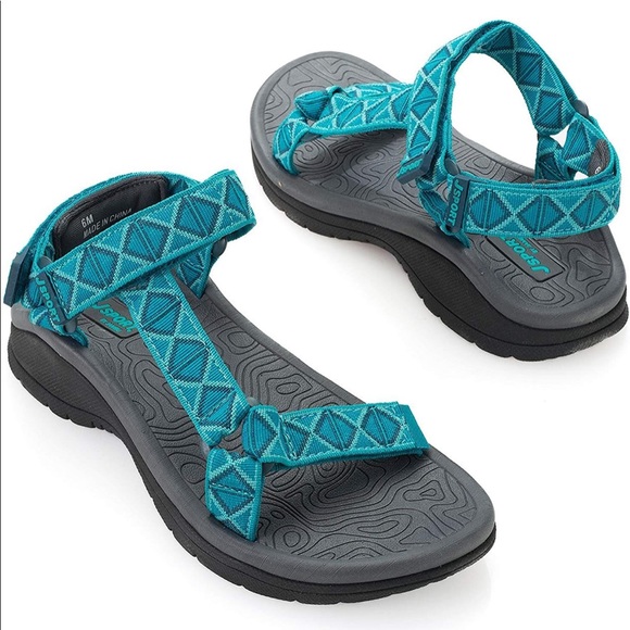 JSport by Jambu Womens Navajo-Water Ready Flat Sandal JSport by Jambu Womens Navajo-Water Ready Flat Sandal